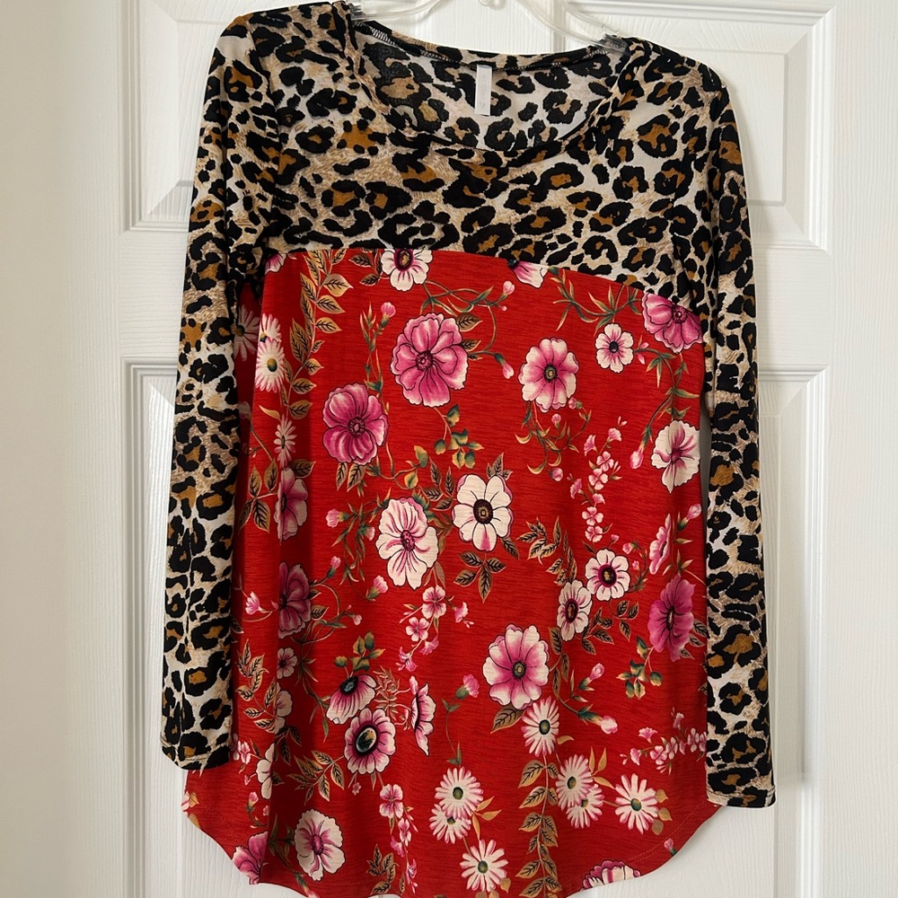 Floral and Leopard Print Women's Top